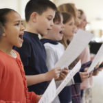 singing helps reading